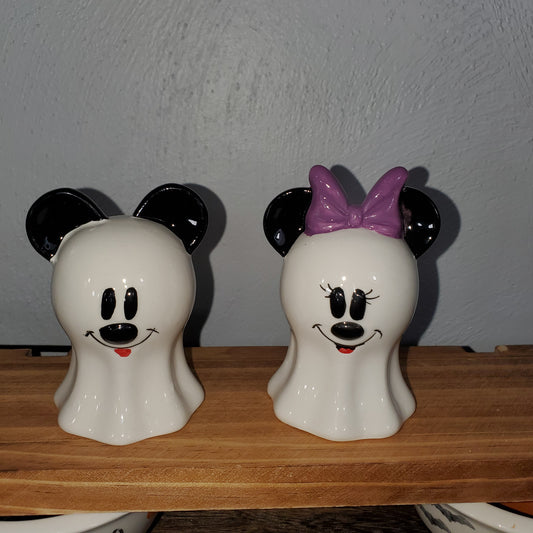 Disney Halloween Mickey and Minnoe Mouse Ghost Salt and Pepper Shakers