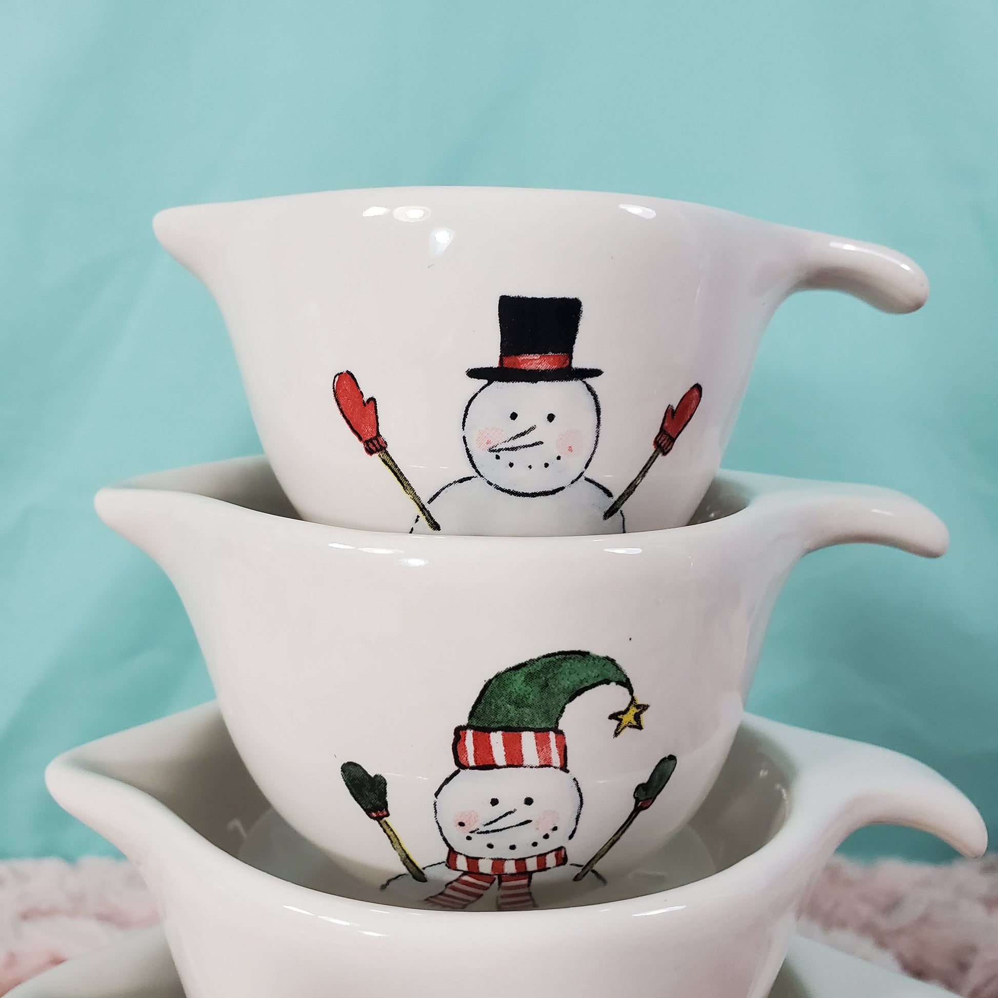 Rae Dunn MEASURING CUP Set SNOWMEN Snowman Christmas Set of 4 New