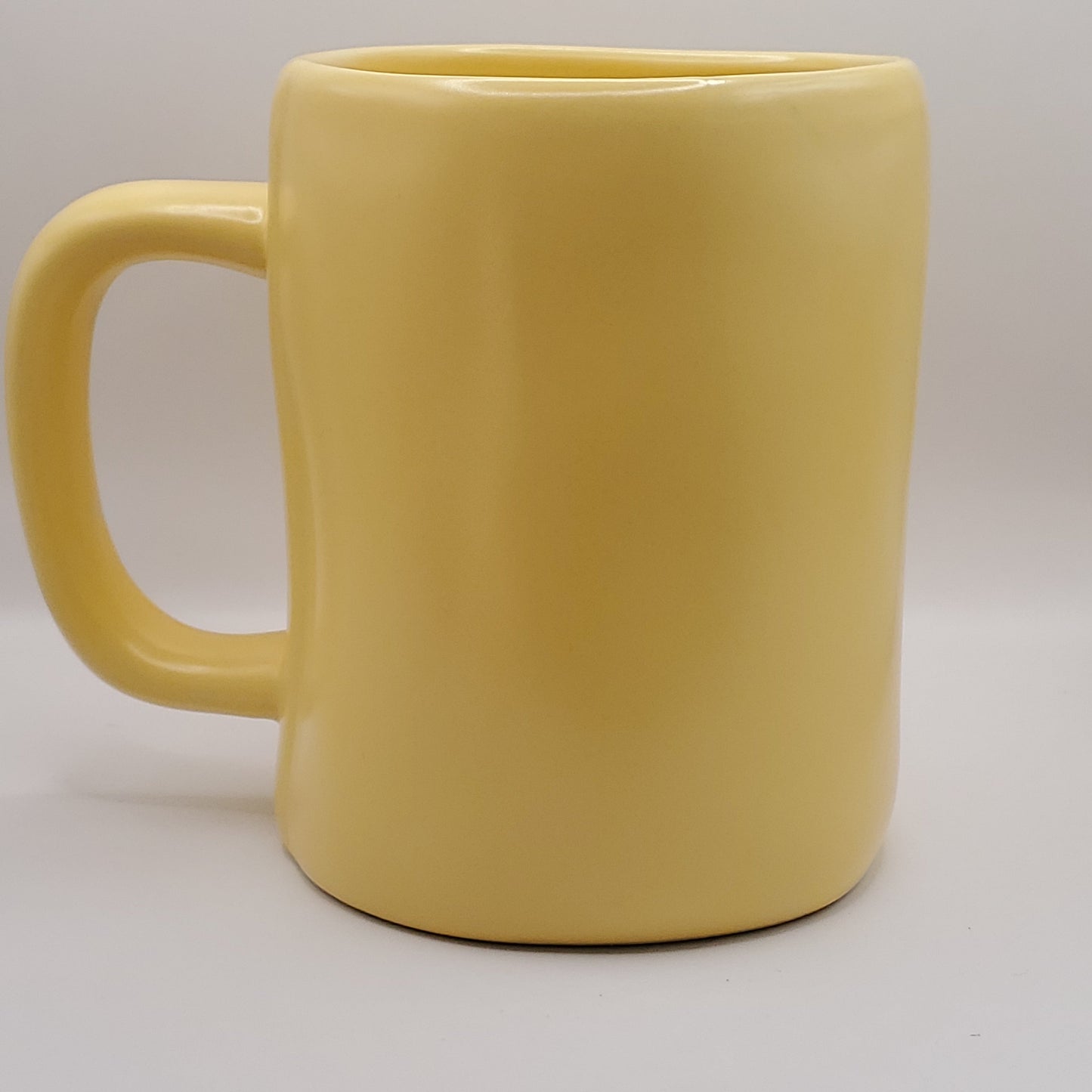 Rae Dunn Busy Bee Mug